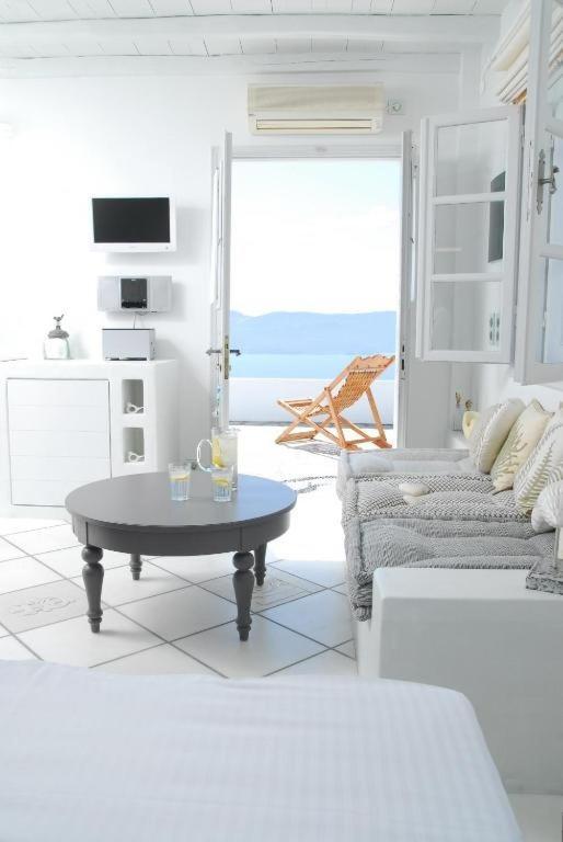 Archondoula Studios Plaka  Luaran gambar